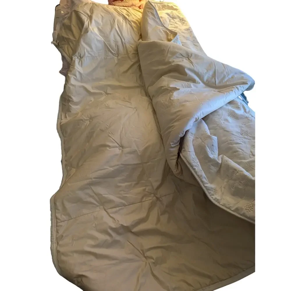 WAVERLY! LUXURY COLLECTION CREAM EMBROIDERED BOXED CORNER BEDSPREAD! SZ FULL - Picture 9 of 14